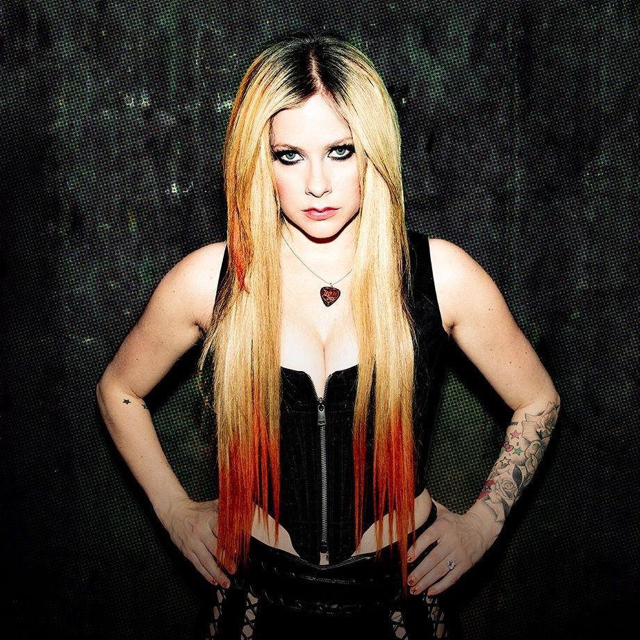 @avrillavigne